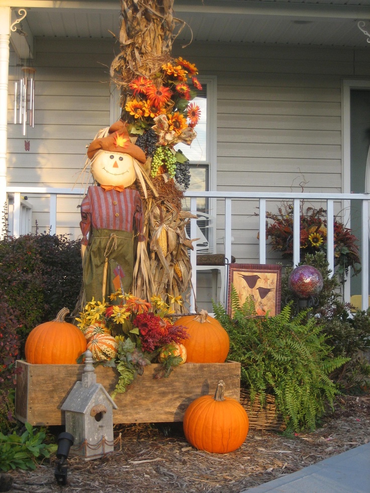 porch scarecrow